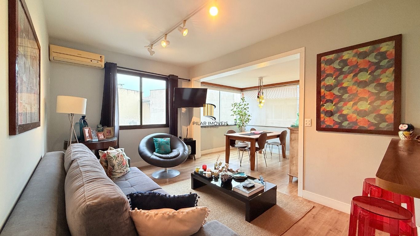 Apartamento com 2 quartos, sendo 1 suíte e 2 vagas no bairro Bela Vista