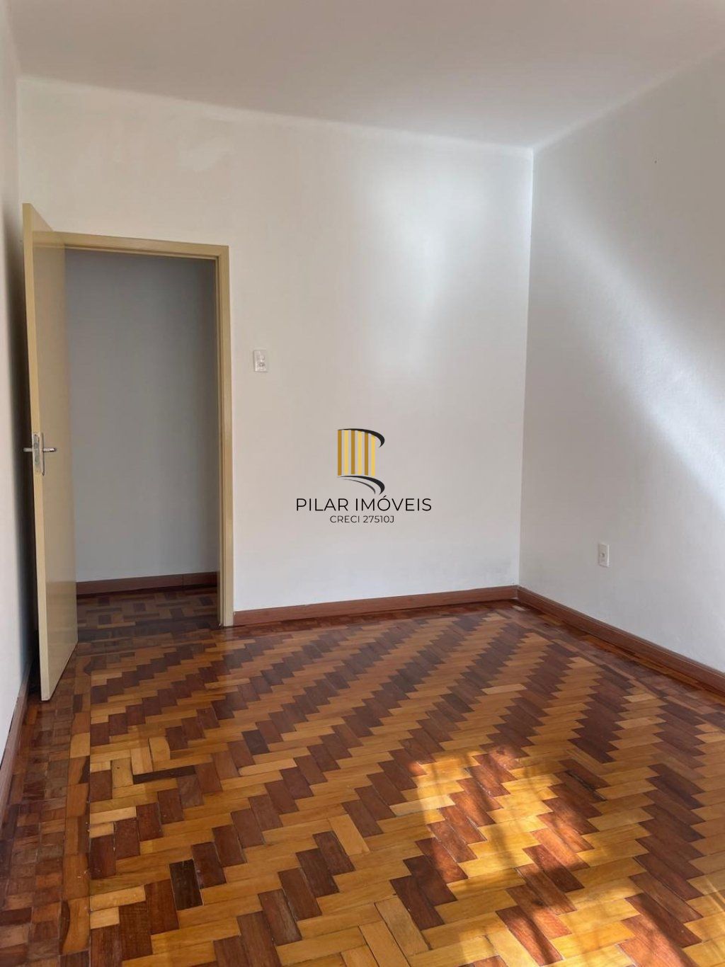 Apartamento com 2 dormitórios no Bairro Santa Cecília