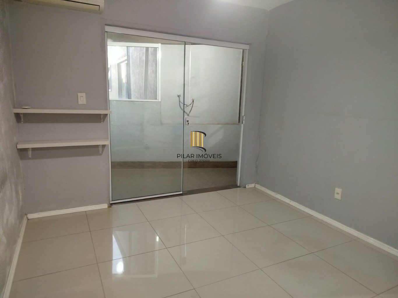 Casa com 156m², 4 dormitórios, 3 vagas no Ecoville.