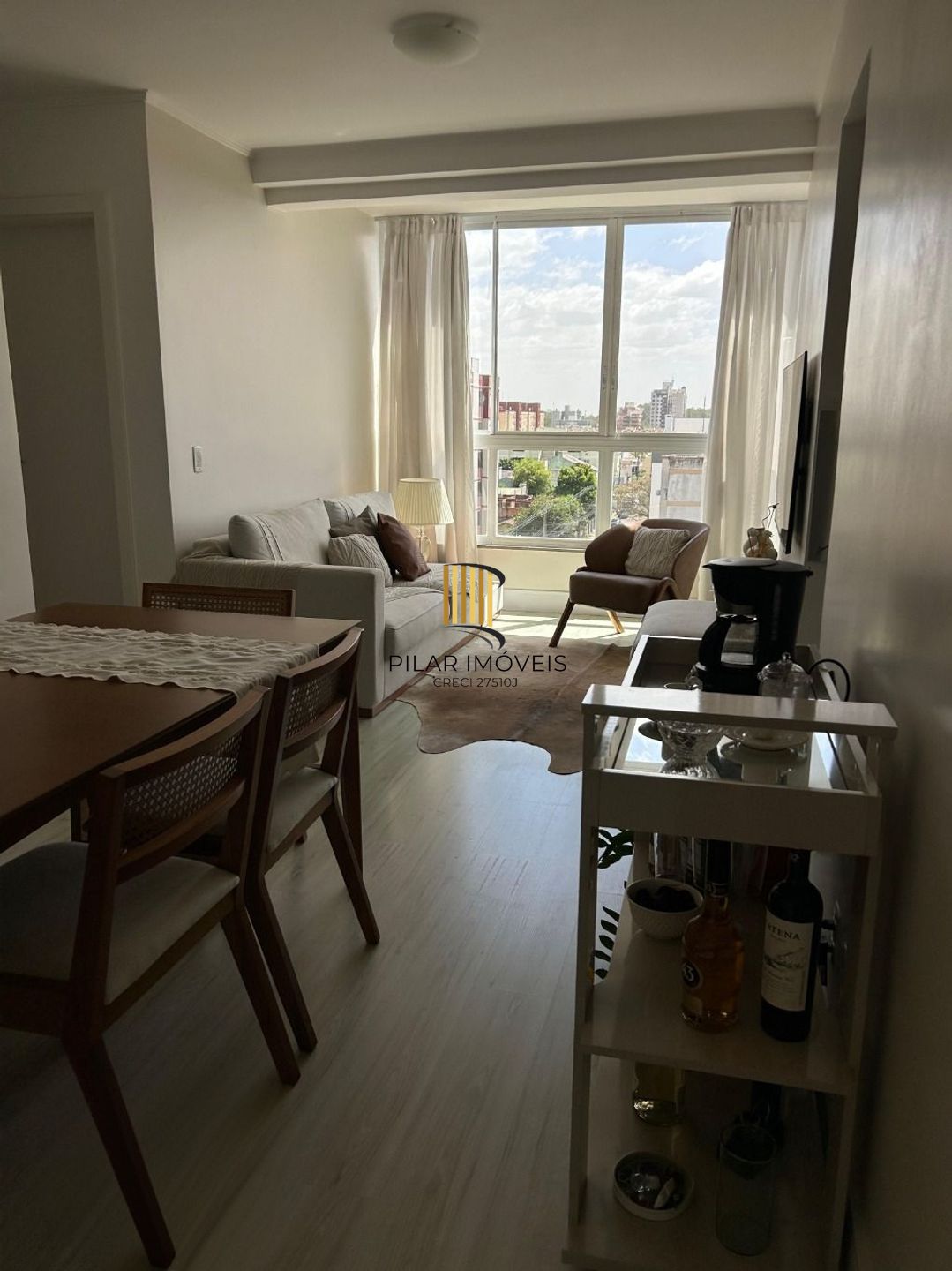 Apartamento com 3 quartos, com elevador e 1 vaga de garagem em Canoas.