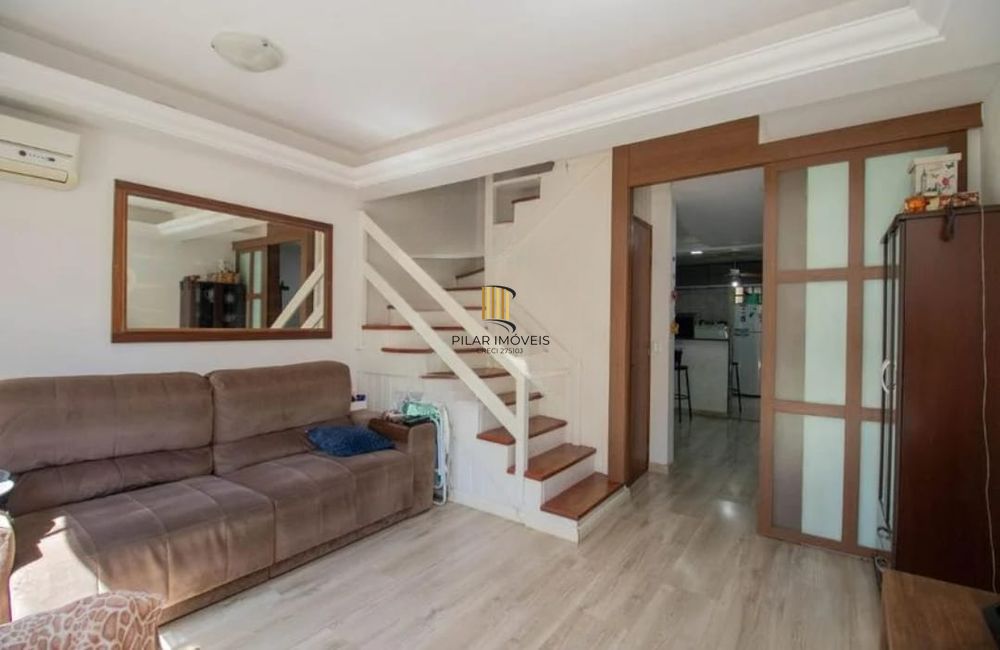 Casa em condomínio fechado de 2 quartos no bairro Passo da Mangueira