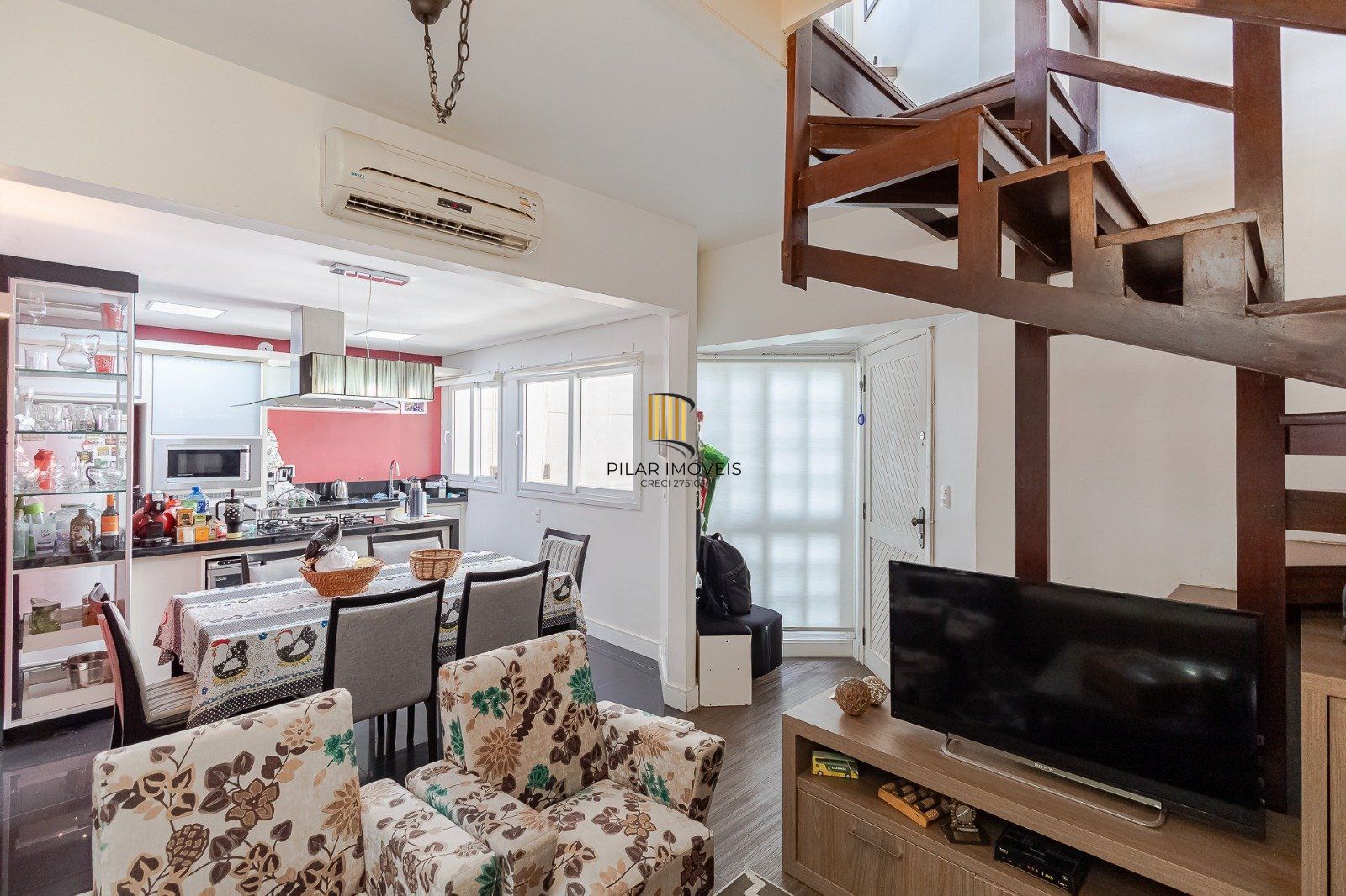 Cobertura com 2 quartos, Jacuzzi, Área gourmet e vaga coberta bairro Rio Branco