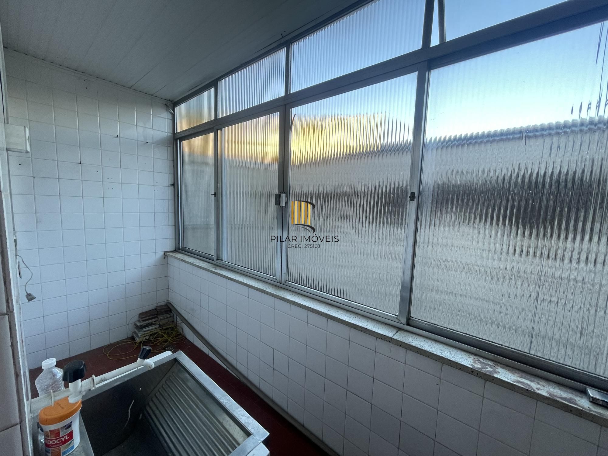 Apartamento com 3 Quartos e 1 banheiro à Venda, 98 m²  Santa Maria Goretti