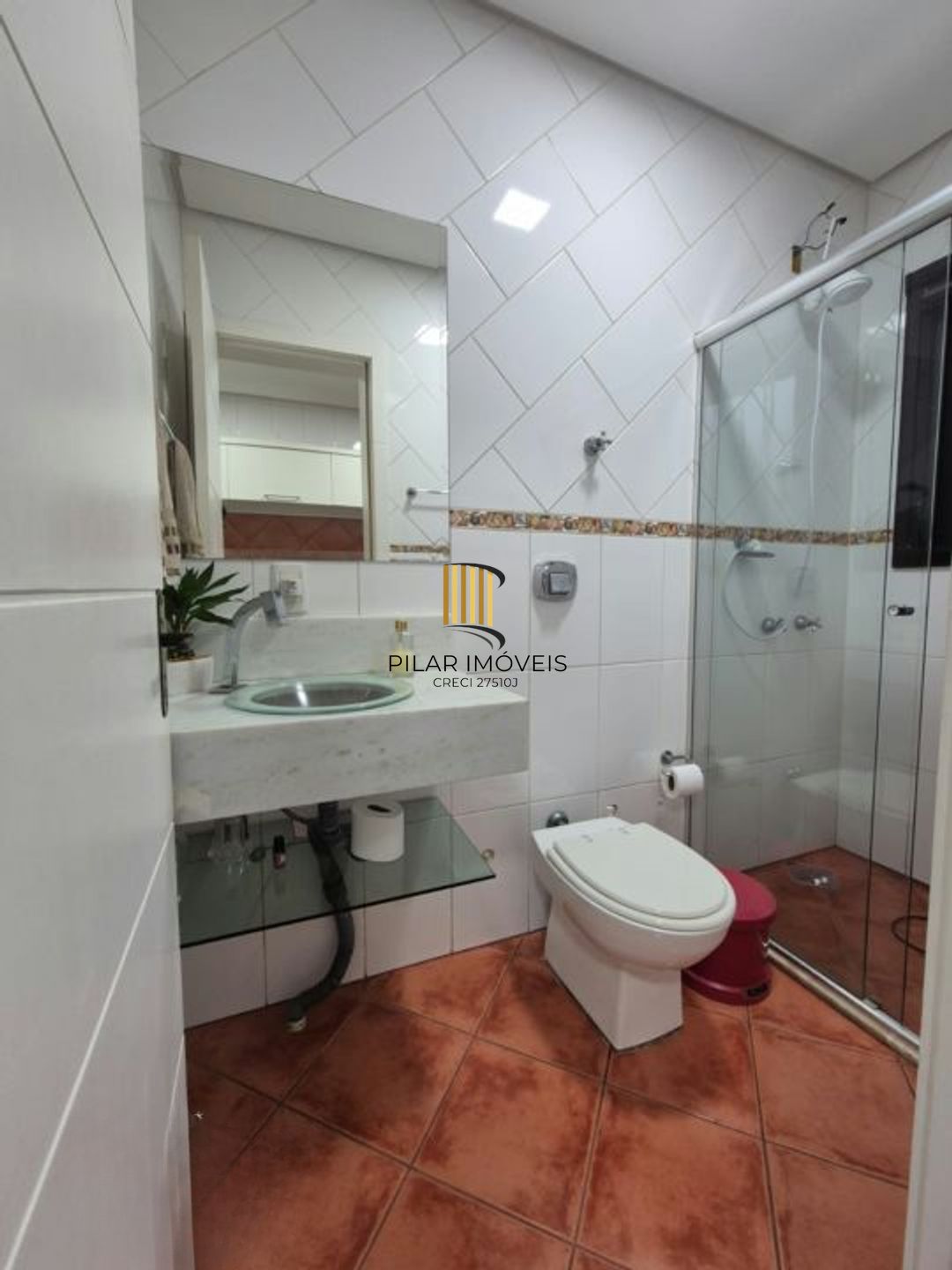 Casa de 3 dormitórios e 2 vagas de garagem coberta Canoas.