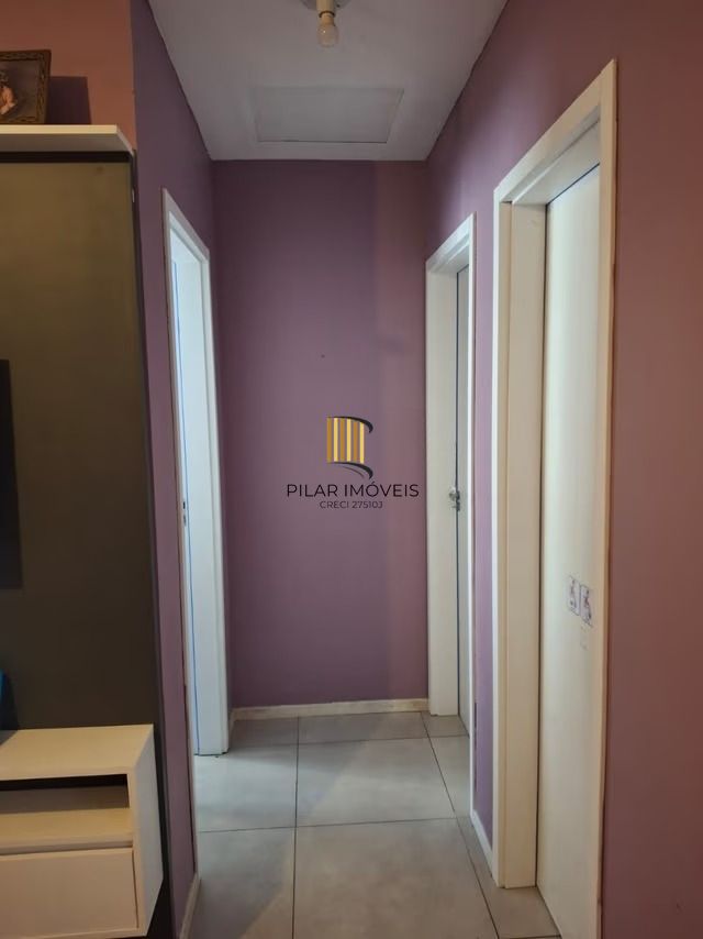 Casa em condomínio de 2 quartos, 1 vaga de garagem em Cachoeirinha.