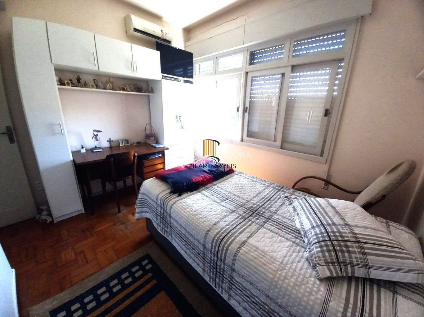 Apartamento com 3 dormitórios e 109m² à venda em Navegantes