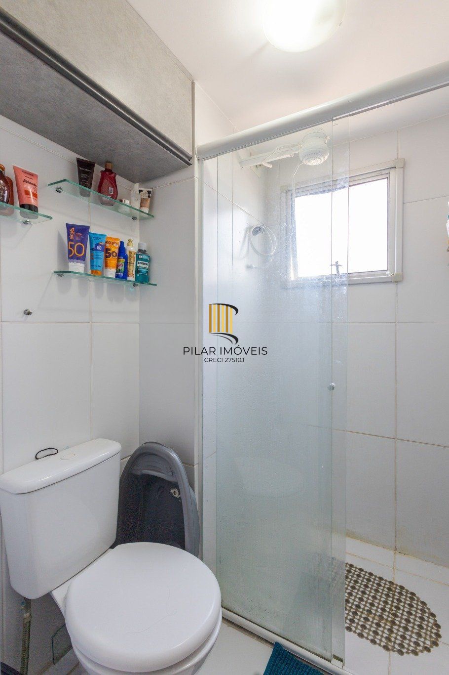 Apartamento semi mobiliado 2 quartos e 1 vaga no bairro Sarandi