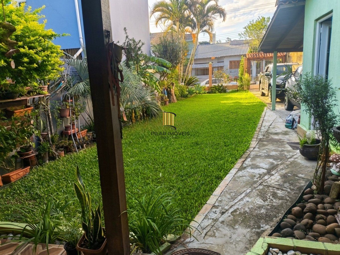 Casa de 2 quartos, churrasqueira, 3 vagas no bairro Aberta dos Morros- Hípica