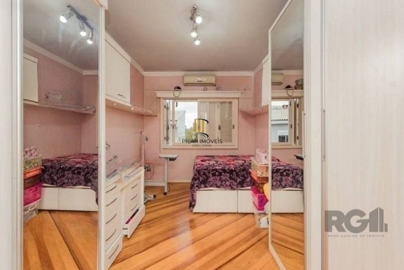 Casa com 4 suítes no Bairro Jardim Itu