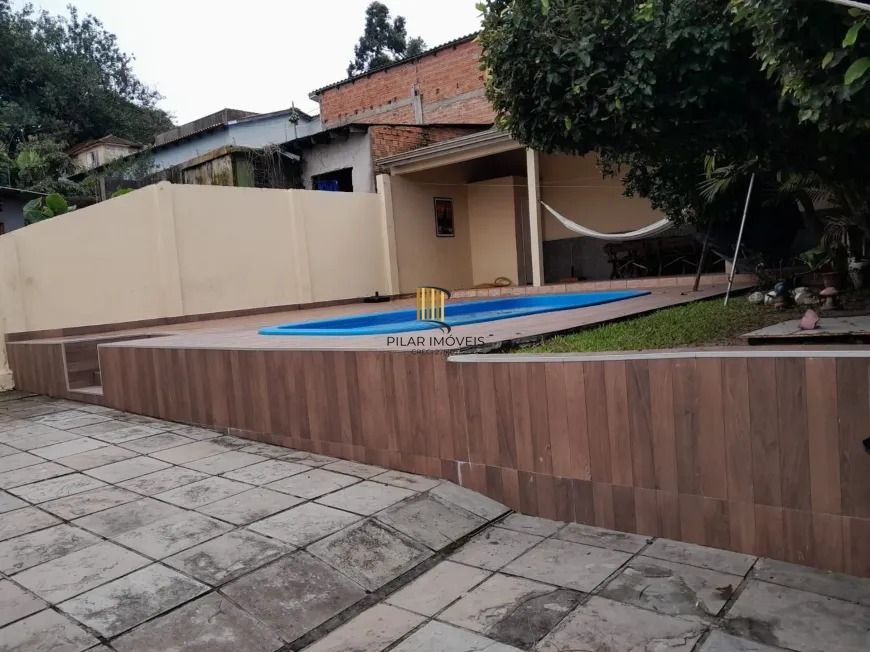 Casa com 3 Quartos e 3 banheiros à Venda, 387 m²