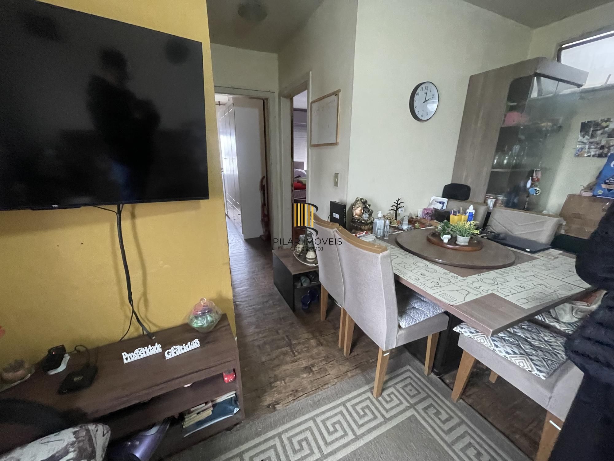 Apartamento com 66 m2 localizado na Rua Abaeté no Bairro Sarandi
