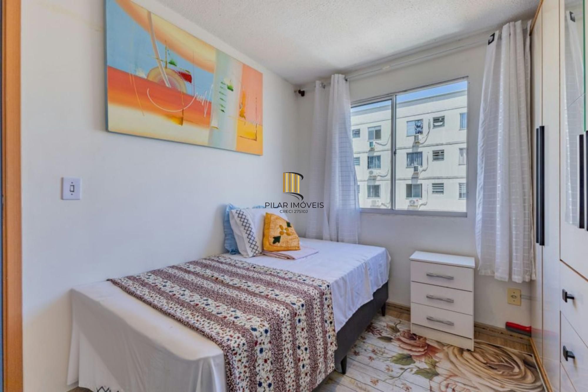 Apartamento de 2 dormitórios, 1 vaga de garagem no bairro Igara em Canoas.