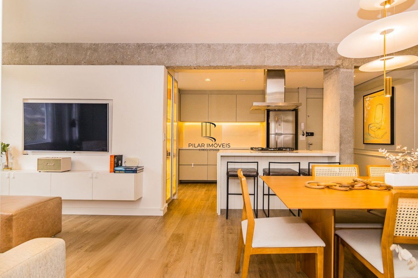 Apartamento com 2 quartos (1 suíte) e 2 vagas de garagem no Bairro Mont Serrat. - Pilar Imóveis