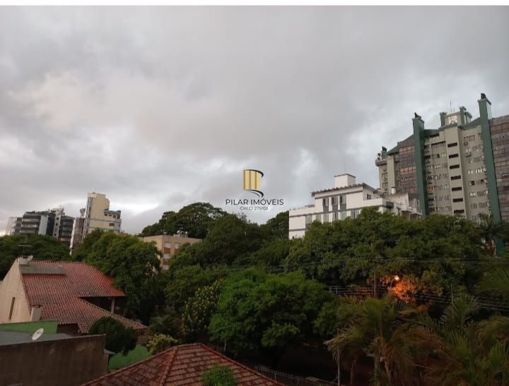 Apartamento 2 Dormitórios no Centro de Canoas com 1 vaga