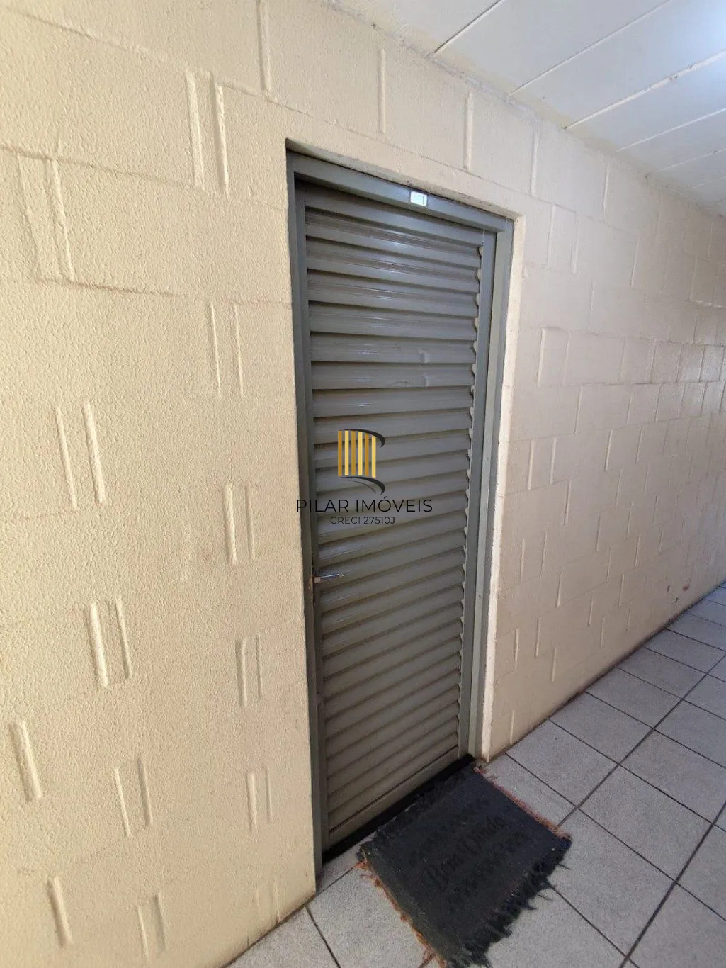 Apartamento de 2 dormitórios e 1 vaga de garagem em Canoas.