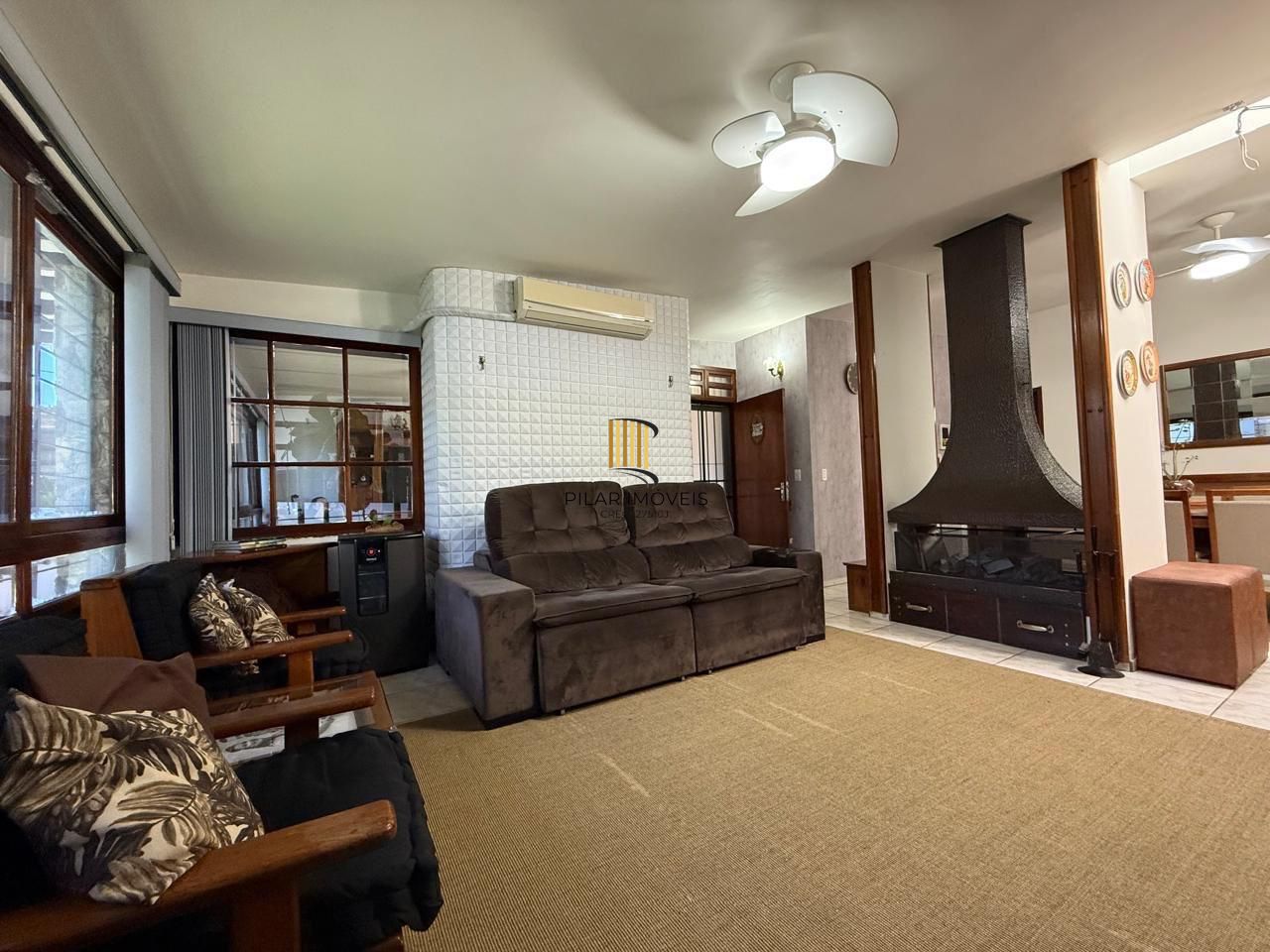 Casa semi mobiliada de 4 dormitórios bairro São Sebastião