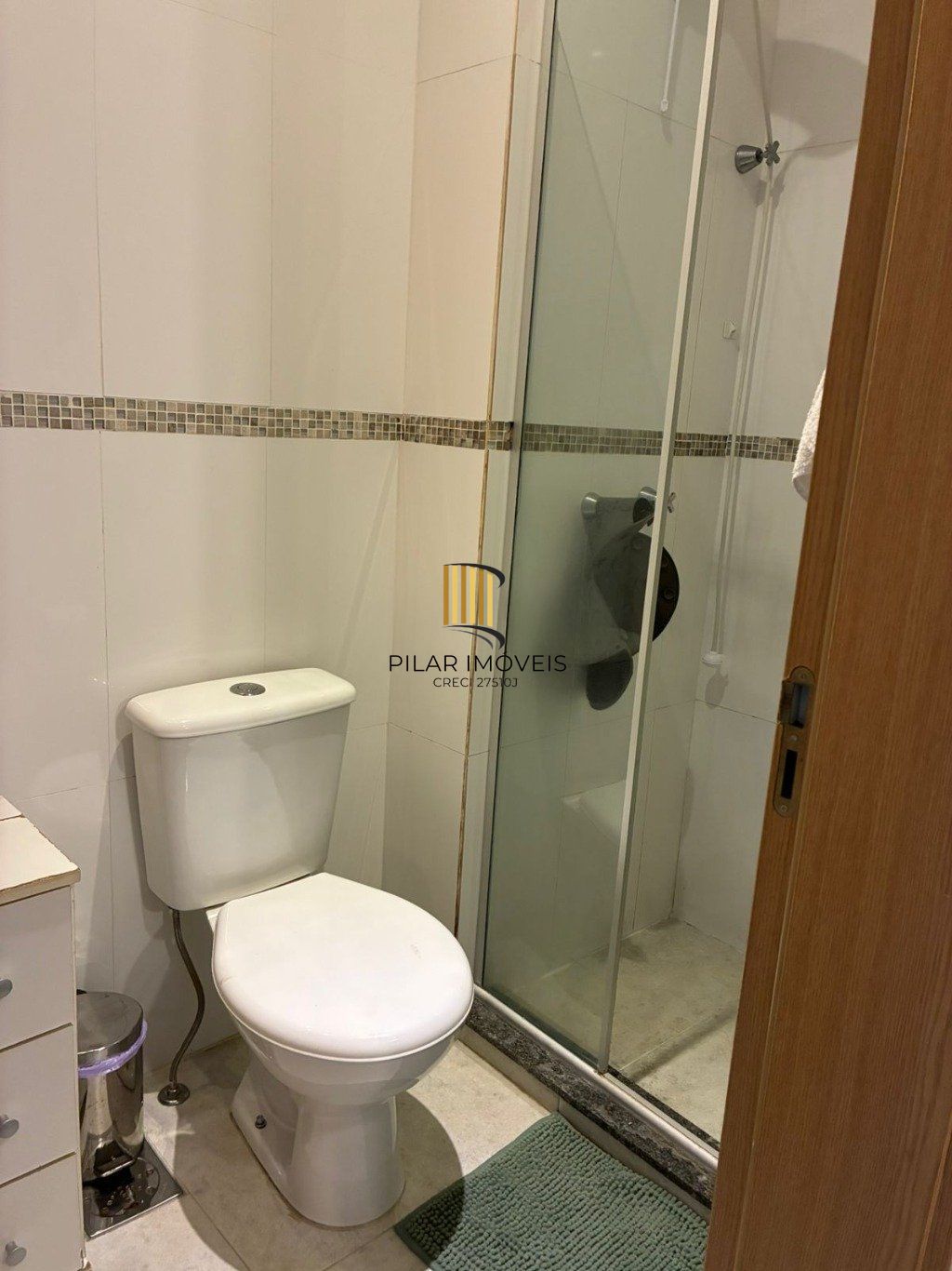 Casa em condomínio 3 quartos, vaga de garagem e lareira no bairro Hipica