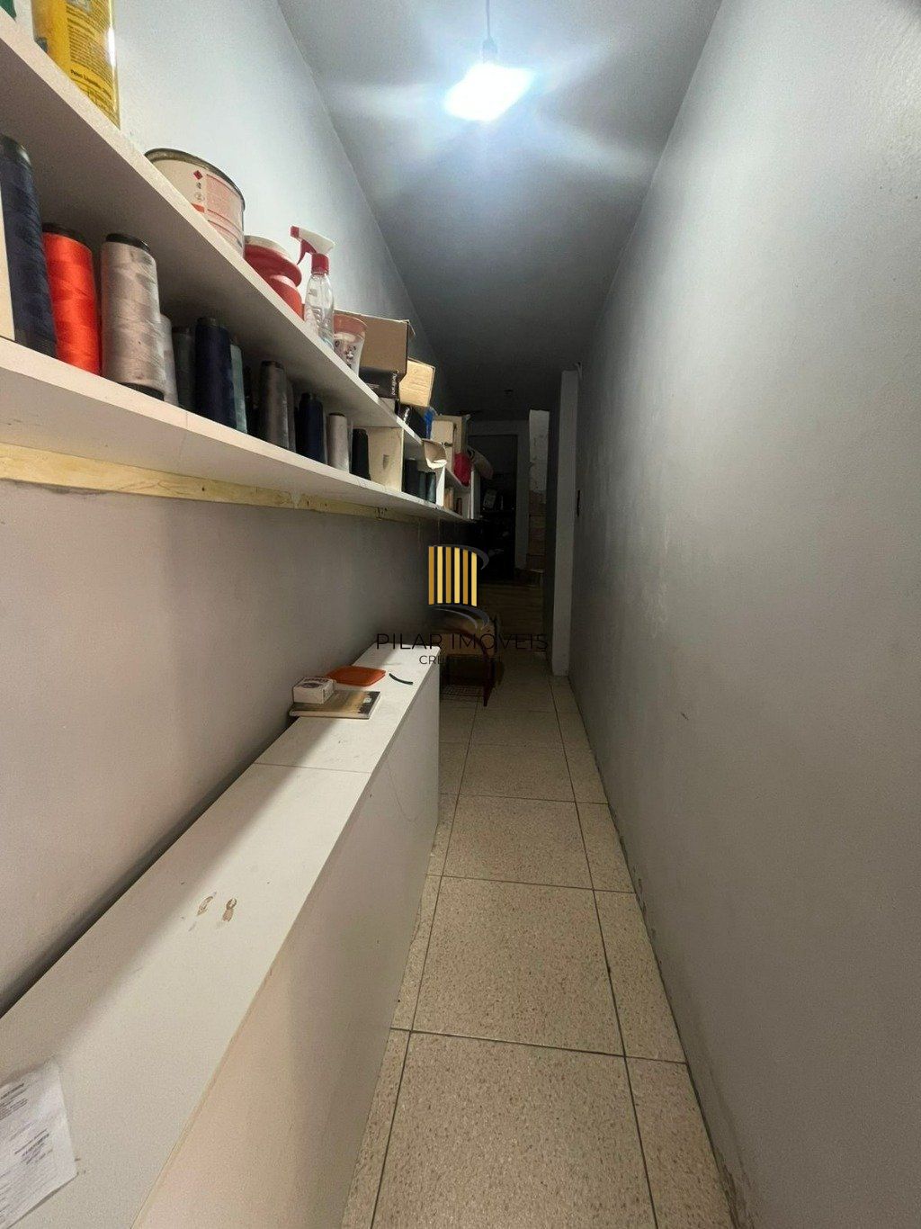 Casa de 3 dormitórios e 4 vagas de garagem em Cachoeirinha.