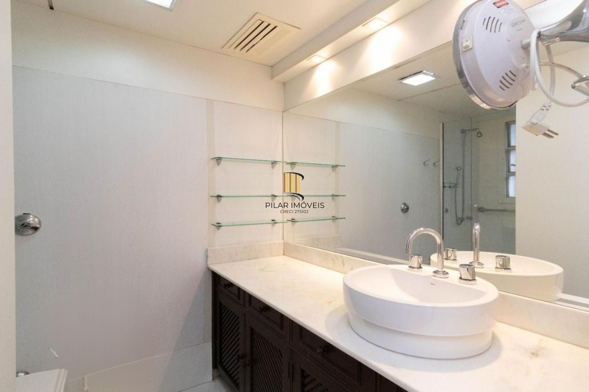 Apartamento de 3 dormitórios bairro Rio Branco