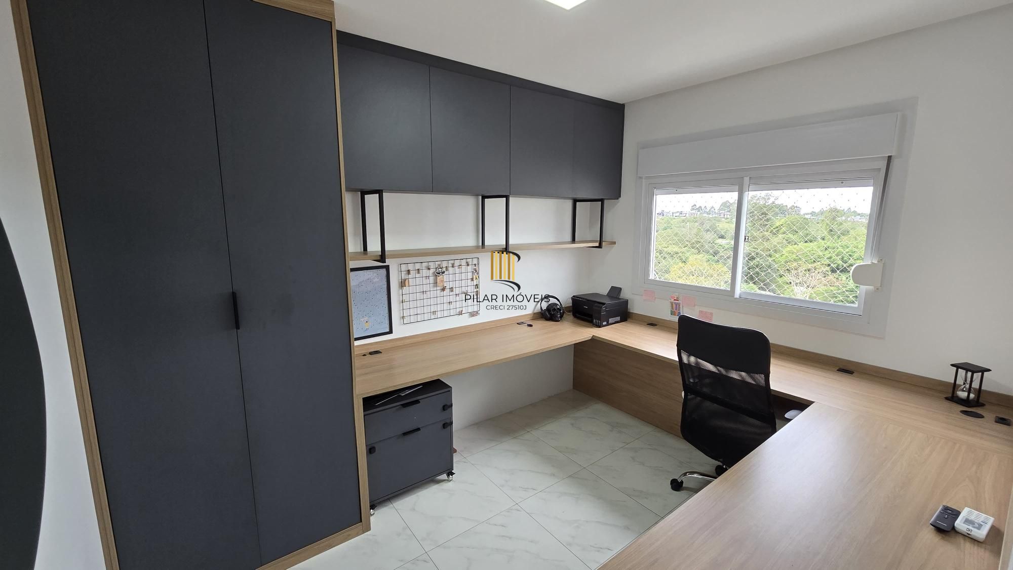 Apartamento semimobiliado com 2 dormitórios (1 suíte) em Gravataí