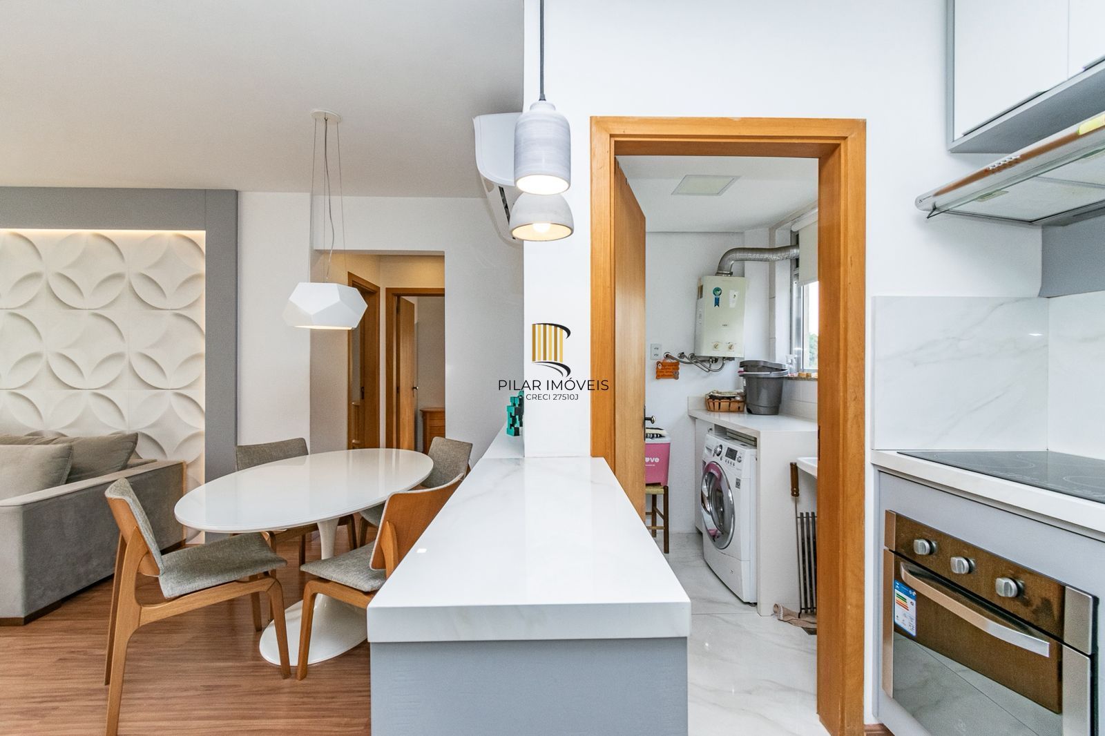 Apartamento 2 quartos, 1 suíte, 74m² e elevador no bairro Vila Ipiranga.