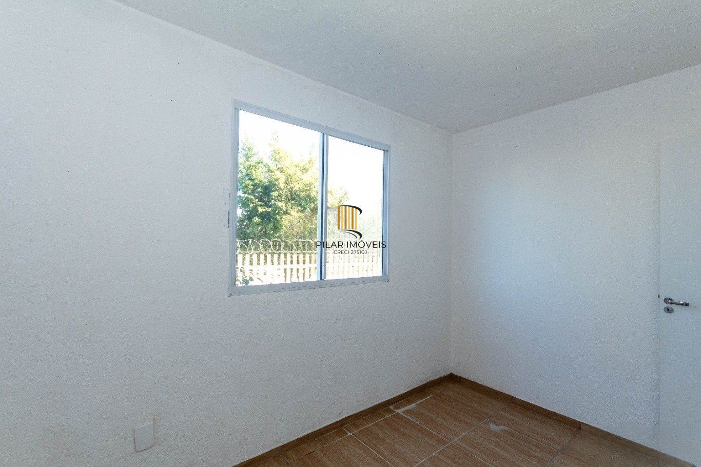 Apartamento com 2 dormitórios, e 1 vaga no bairro Estancia Velha em Canoas.