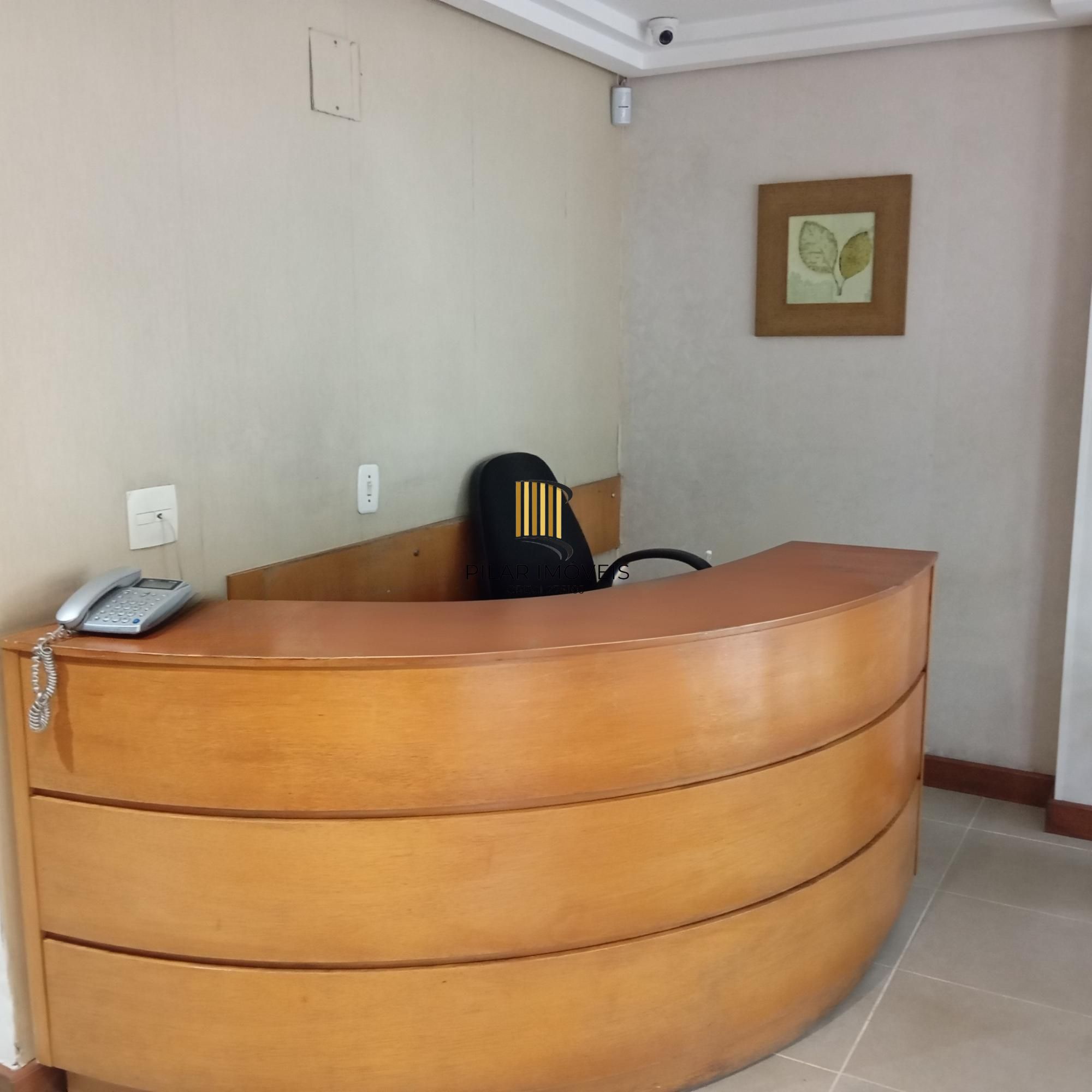 Apartamento com 2 Dormitórios, Vaga Dupla e Elevador no Floresta