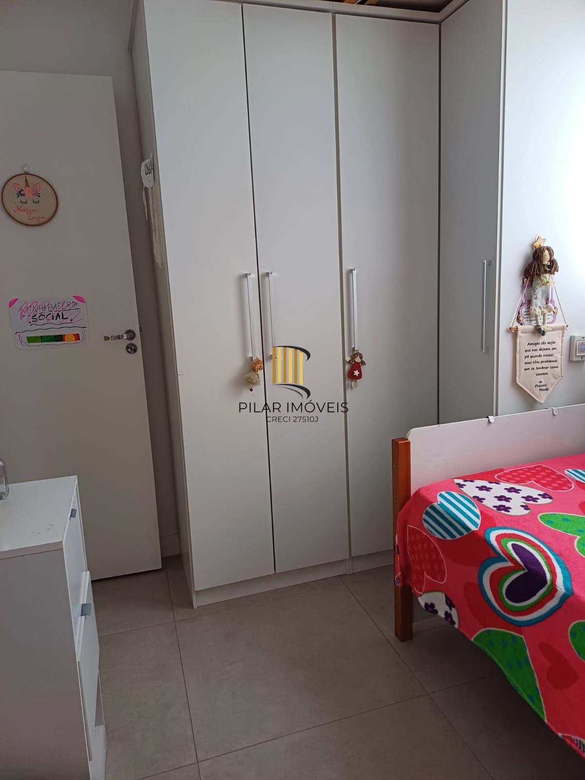 Cobertura com 3 quartos e 1 vaga de garagem na Rua Sadi Castro.