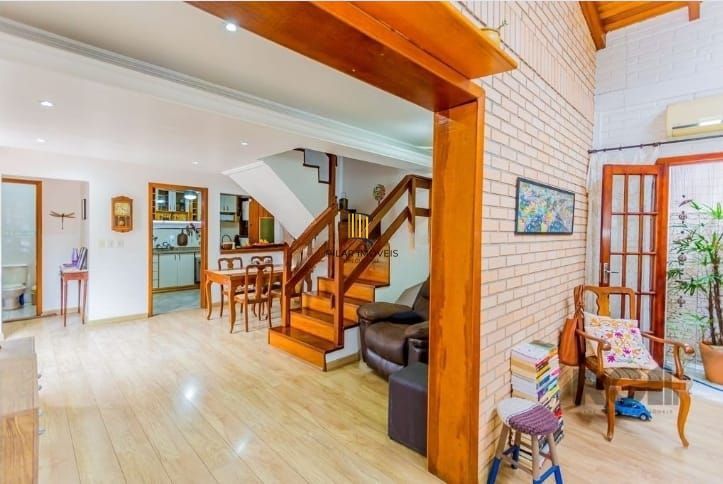 Casa com 126 metros privativos no Bairro Jardim Itu