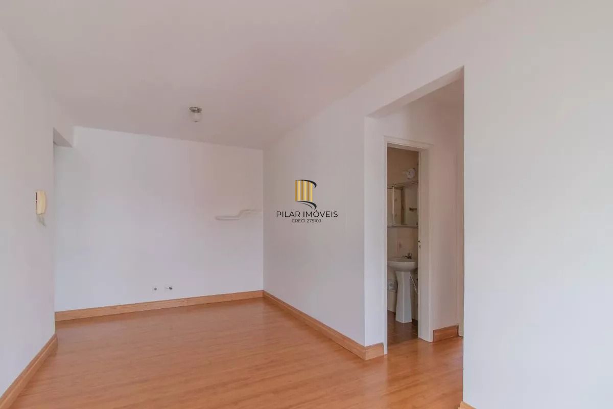 Apartamento à venda com 64m², 2 quartos e 1 vaga no Partenon