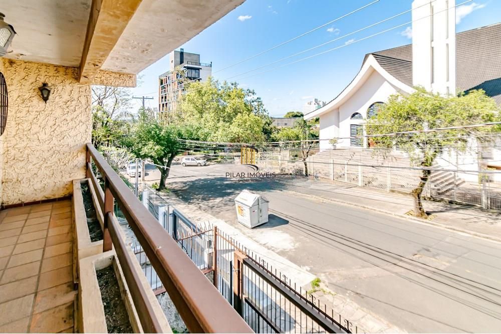 Casa com 3 dormitórios e 185m² no bairro higienópolis