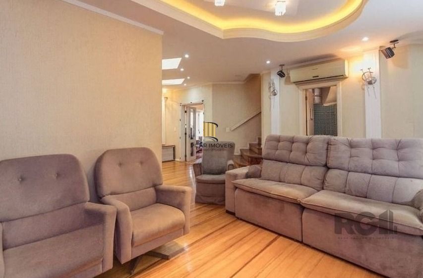 Casa com 4 suítes no Bairro Jardim Itu