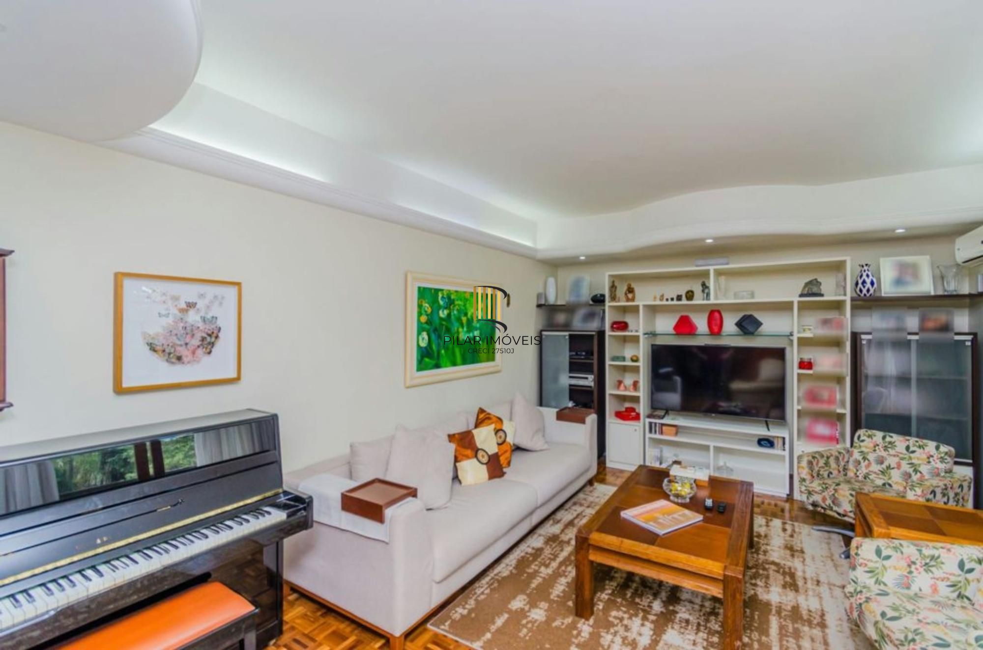 Casa à venda no Jardim Lindóia com piscina e 6 vagas