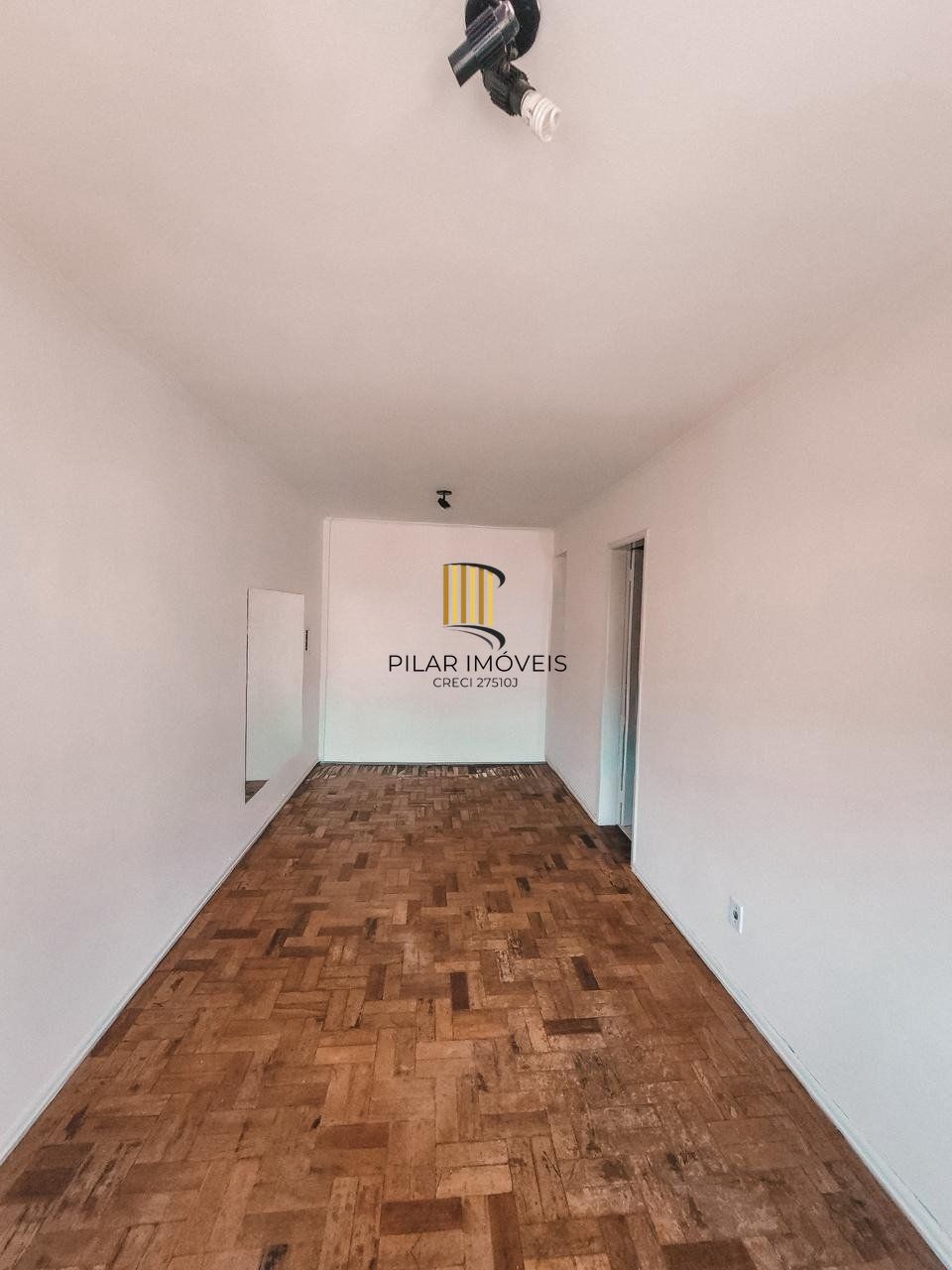 Apartamento JK, 26,48m² privativos a venda na rua General Lima e Silva.