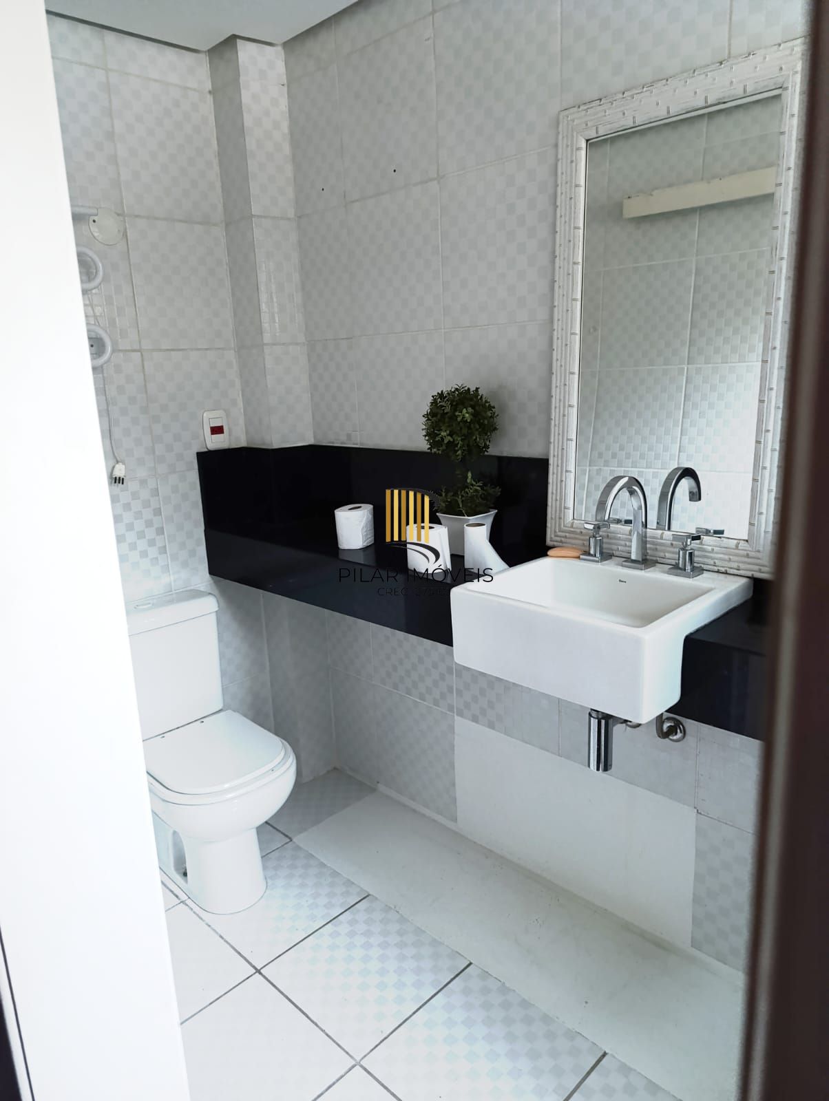 Apartamento de 3 dormitórios no bairro Petrópolis