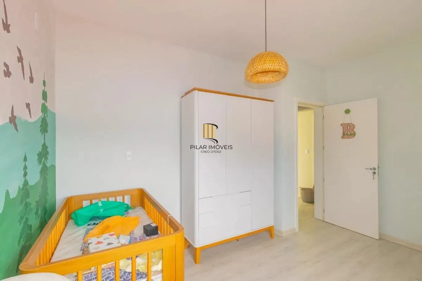 Casa de 3 dormitórios e 3 vagas de garagem em Canoas.