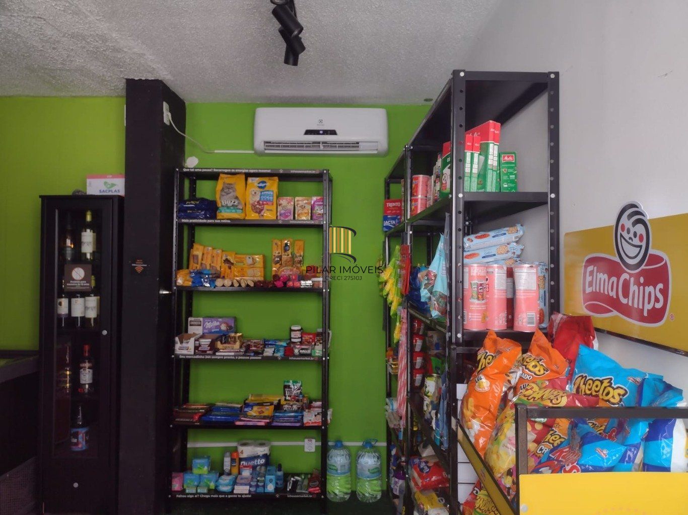 Apartamento 2 Dormitórios Térreo com Portaria 24h no Morro Santana