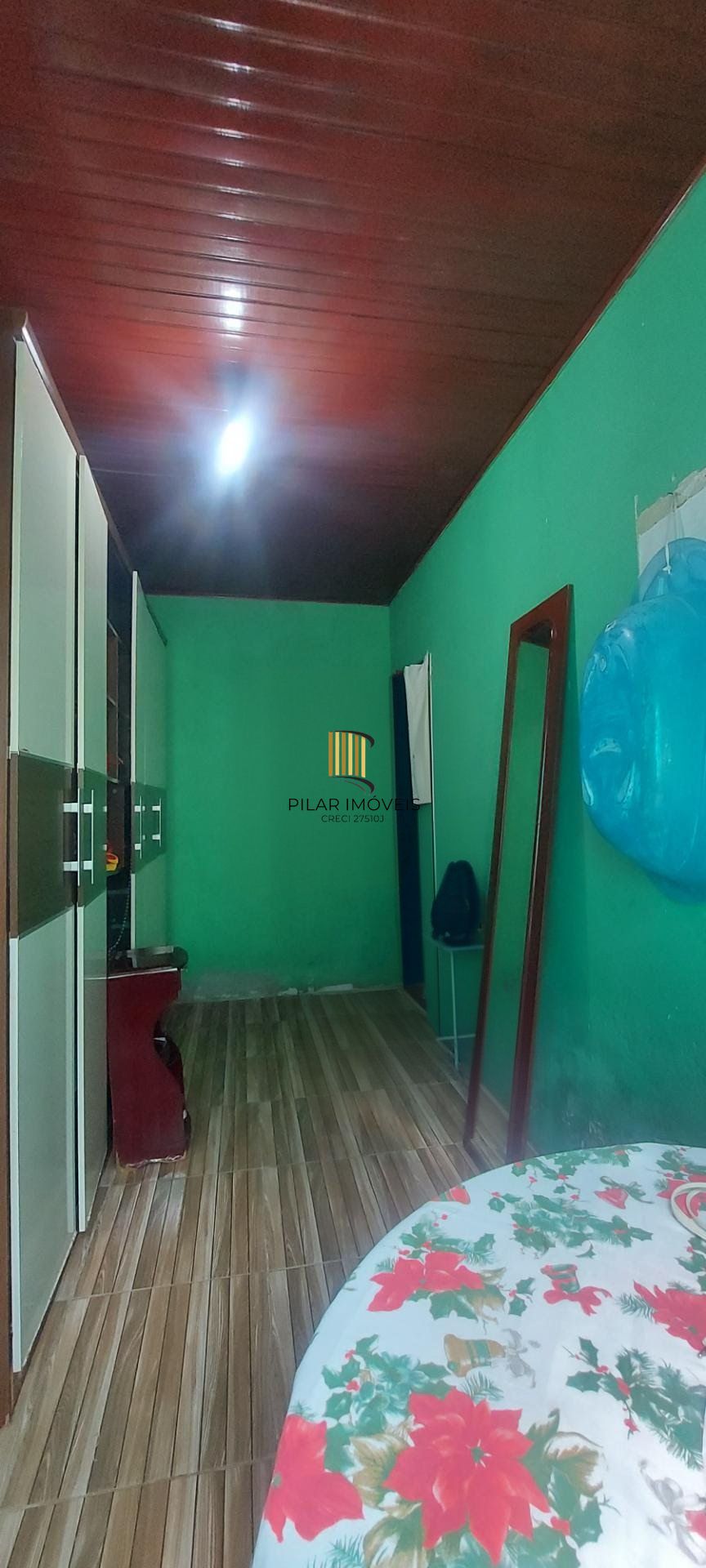 Imóvel com 2 moradias e ponto comercial em Alvorada