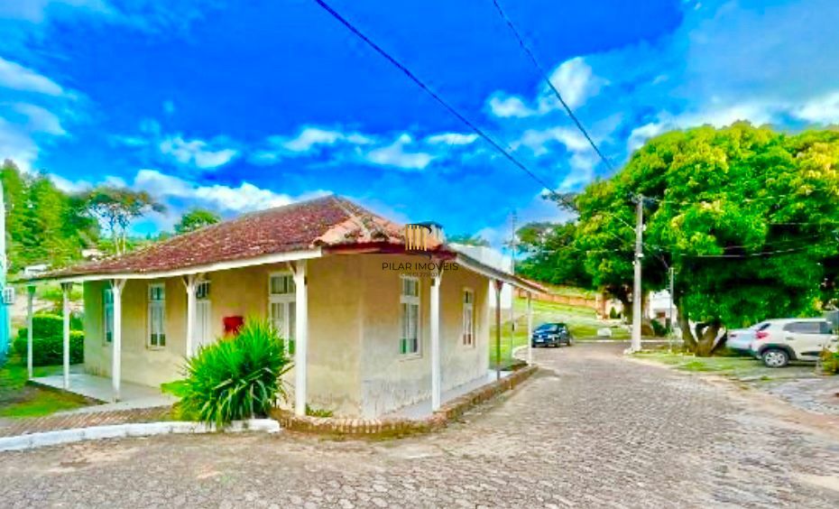 Casa em condomínio com 3 quartos 2 vagas à venda no Condomínio Encosta do Sol