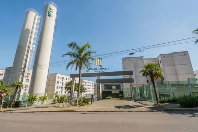 Apartamento de 2 quartos, piscina e 1 vaga de garagem em Canoas.