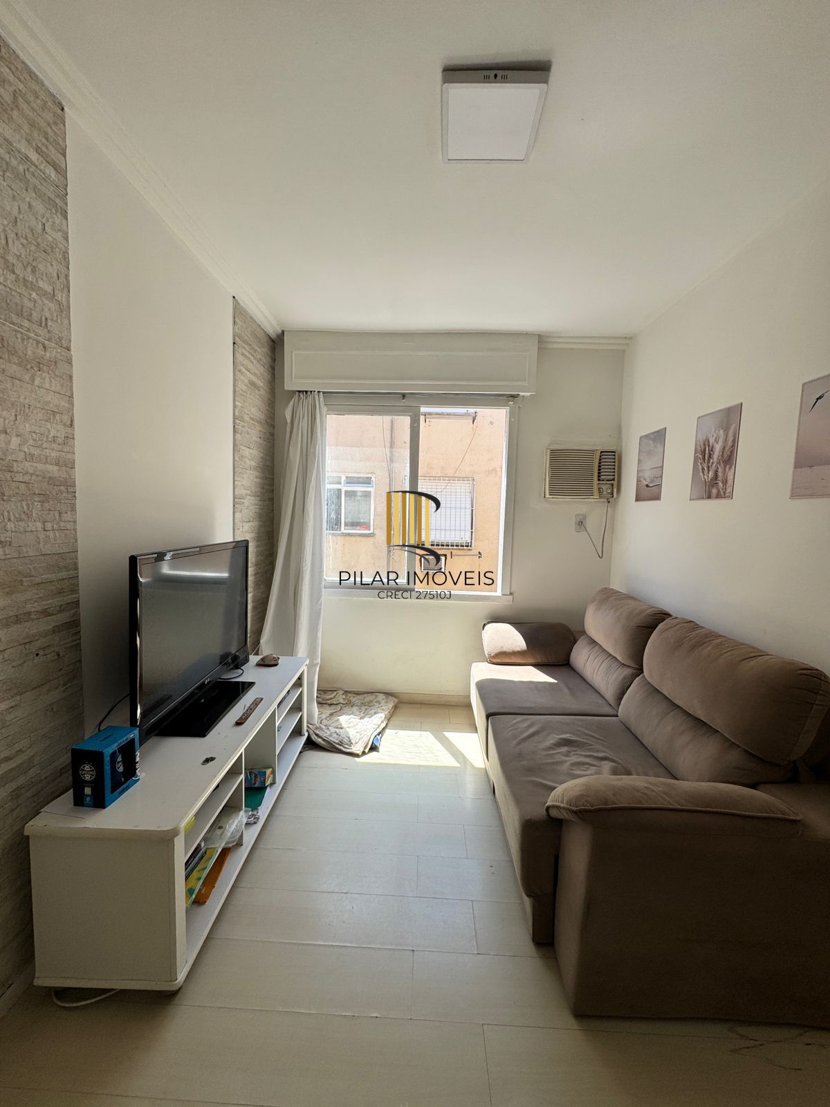 Apartamento 1 dormitório Semi mobiliado Bairro Jardim Leopoldina Porto Alegre