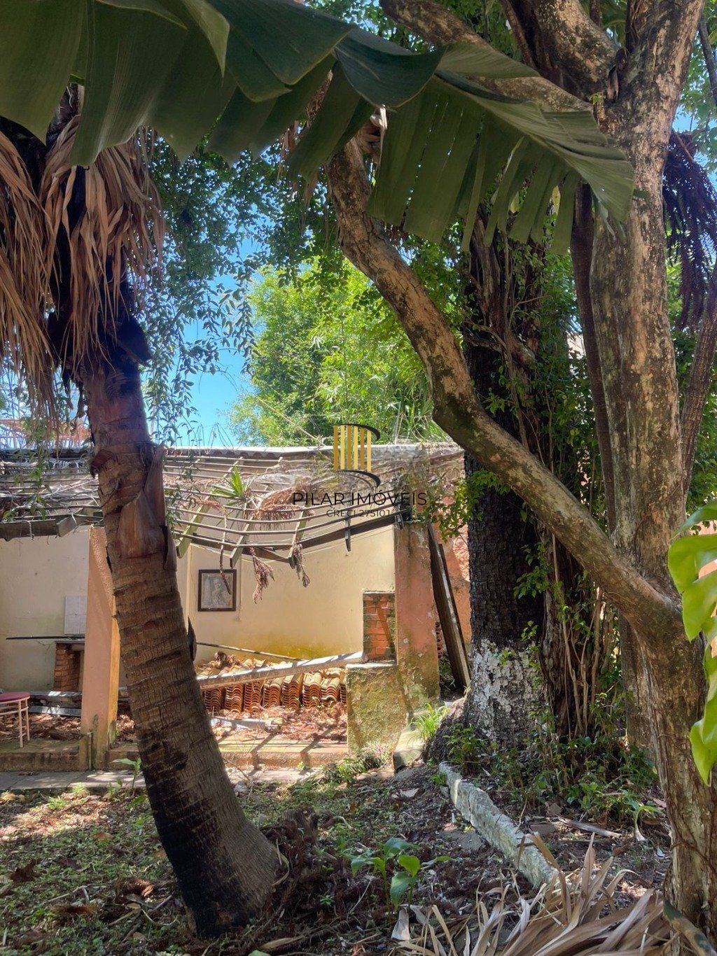 Amplo Terreno com Casa no Partenon | Ótima Localização