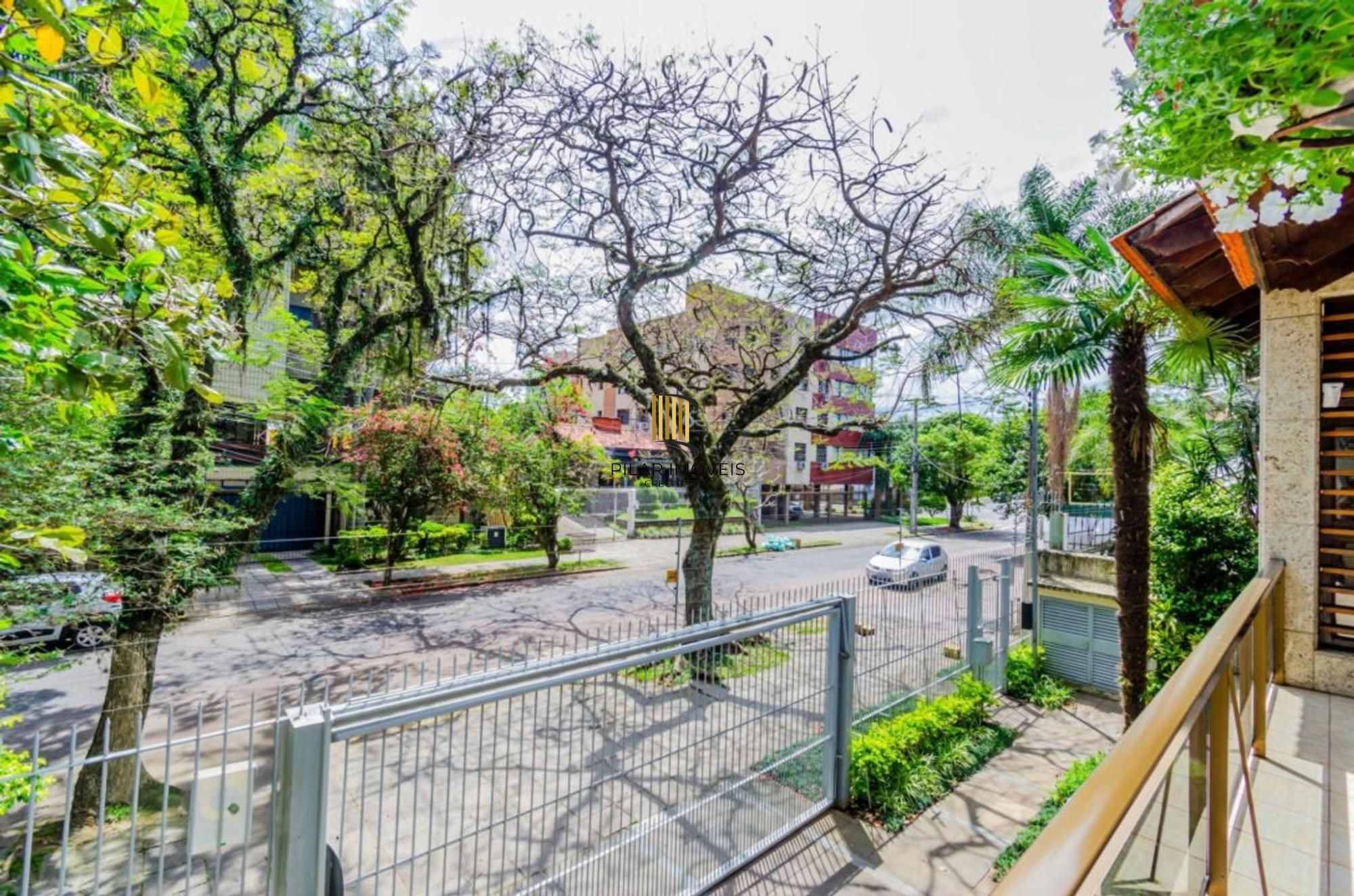Casa à venda no Jardim Lindóia com piscina e 6 vagas
