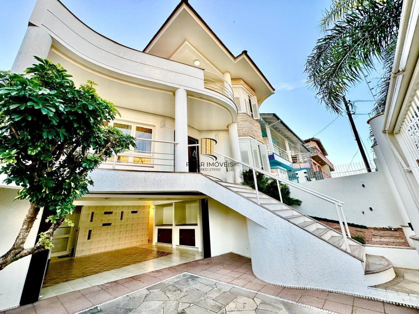 Casa de 3 dormitórios, 2 vagas de garagem em Canoas - Pilar Imóveis