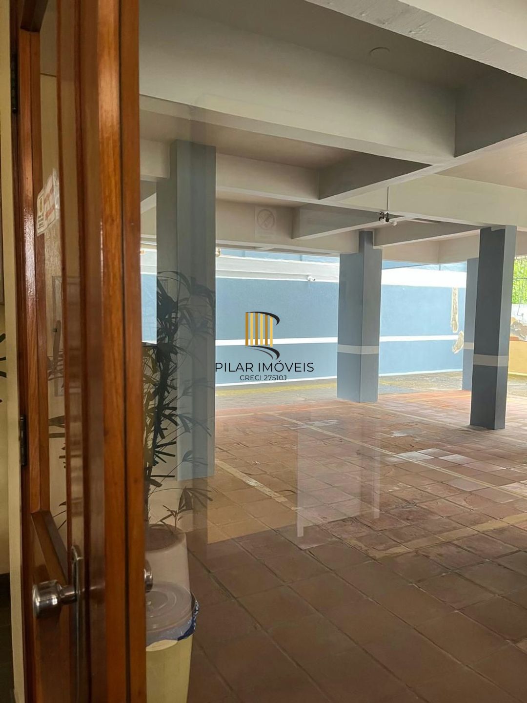 Apartamento de 2 dormitórios e 1 vaga de garagem em Canoas.