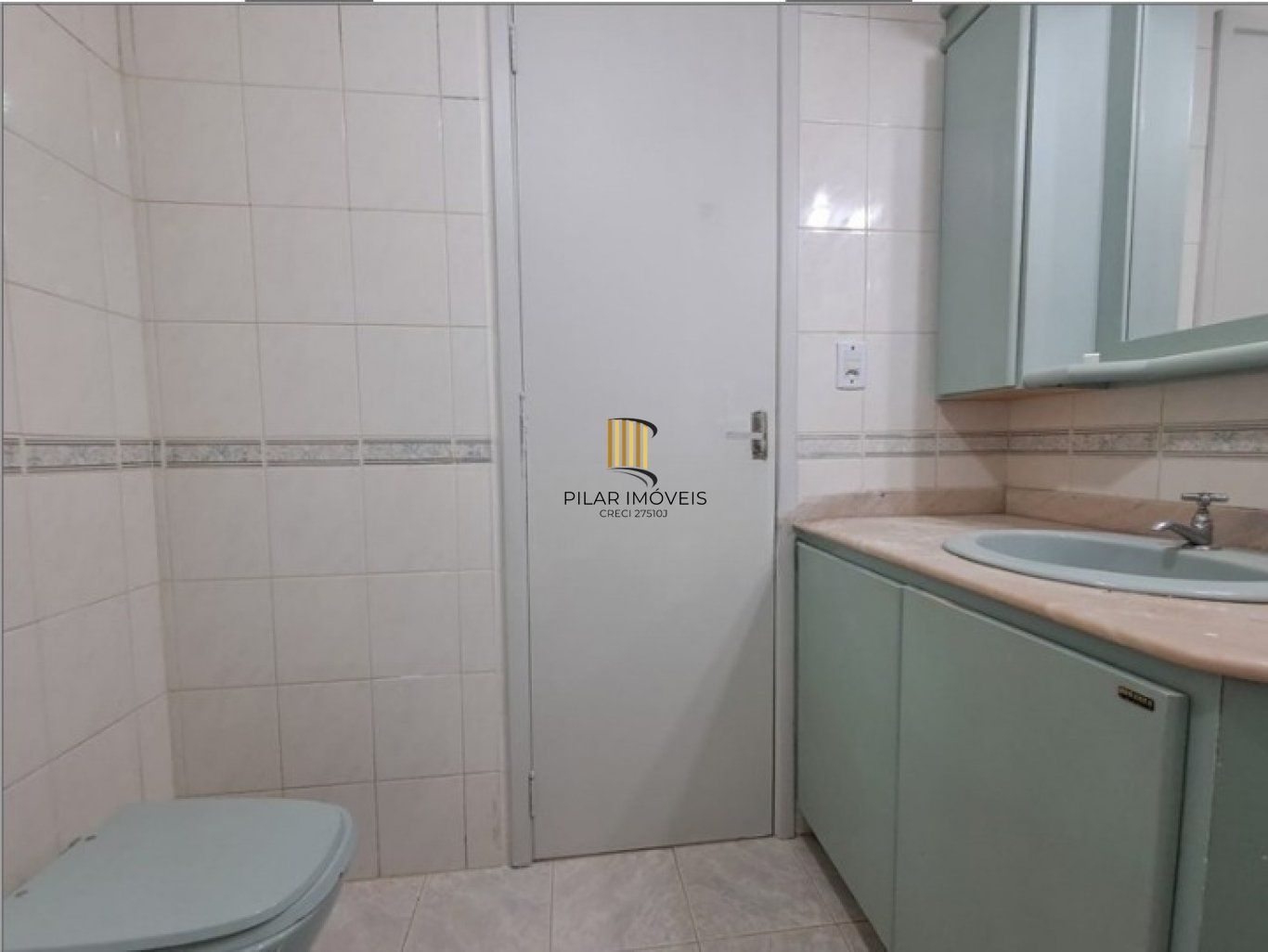 Apartamento com 2 quartos e 1 vaga à venda em Centro Histórico.