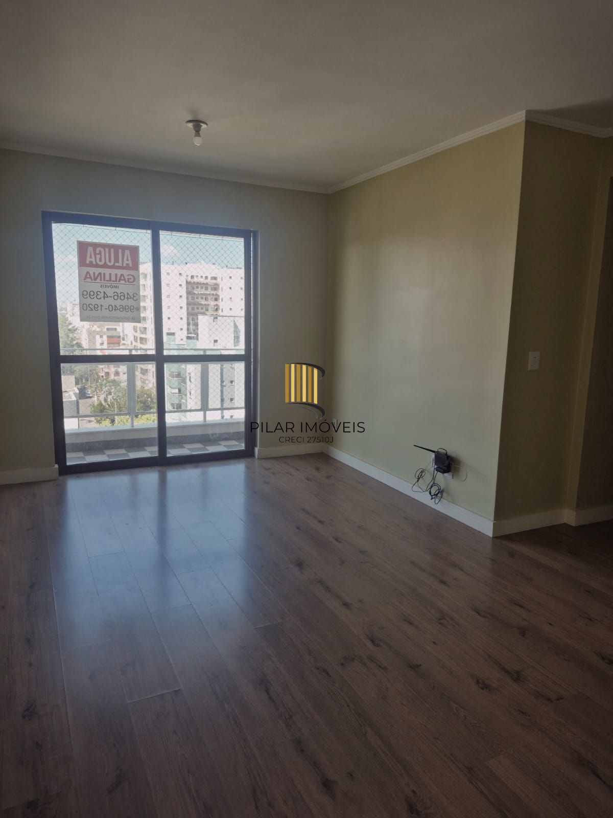 Apartamento de 3 dormitórios, elevador e 1 vaga de garagem em Canoas.