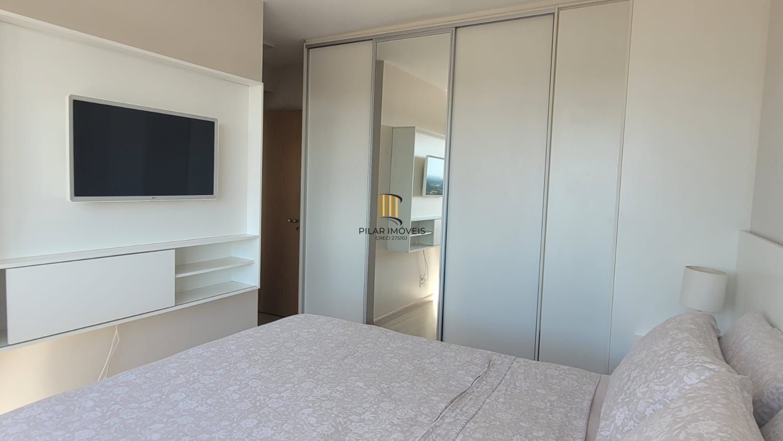 Apartamento mobiliado de 2 quartos, elevador e 1 vaga Jardim Lindóia