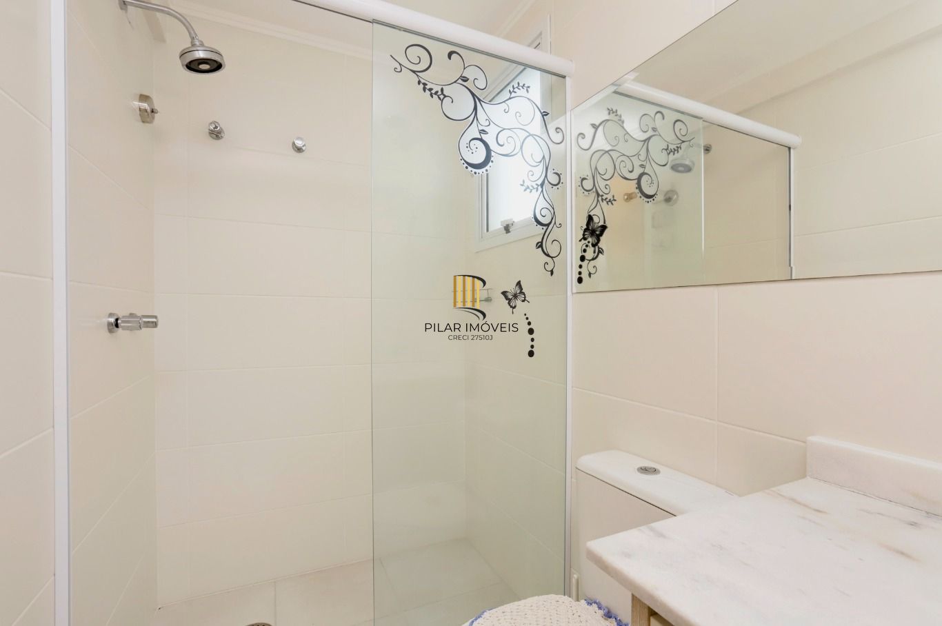 Apartamento com 2 quartos (1suíte) e 2 vagas de garagem no Bairro Santana
