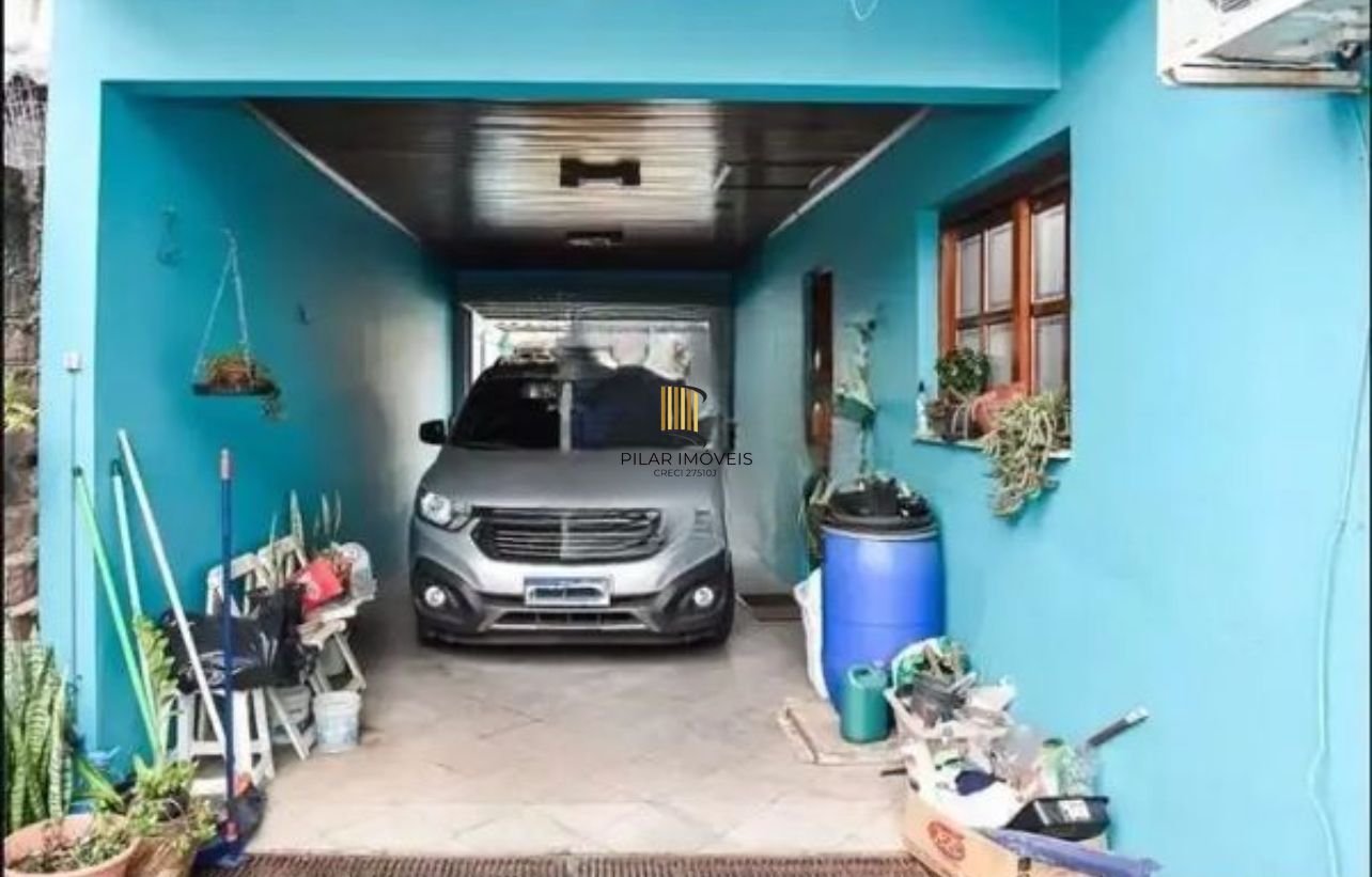 Casa com 3 quartos na Rua José Grimberg, Zona Norte de Porto Alegre